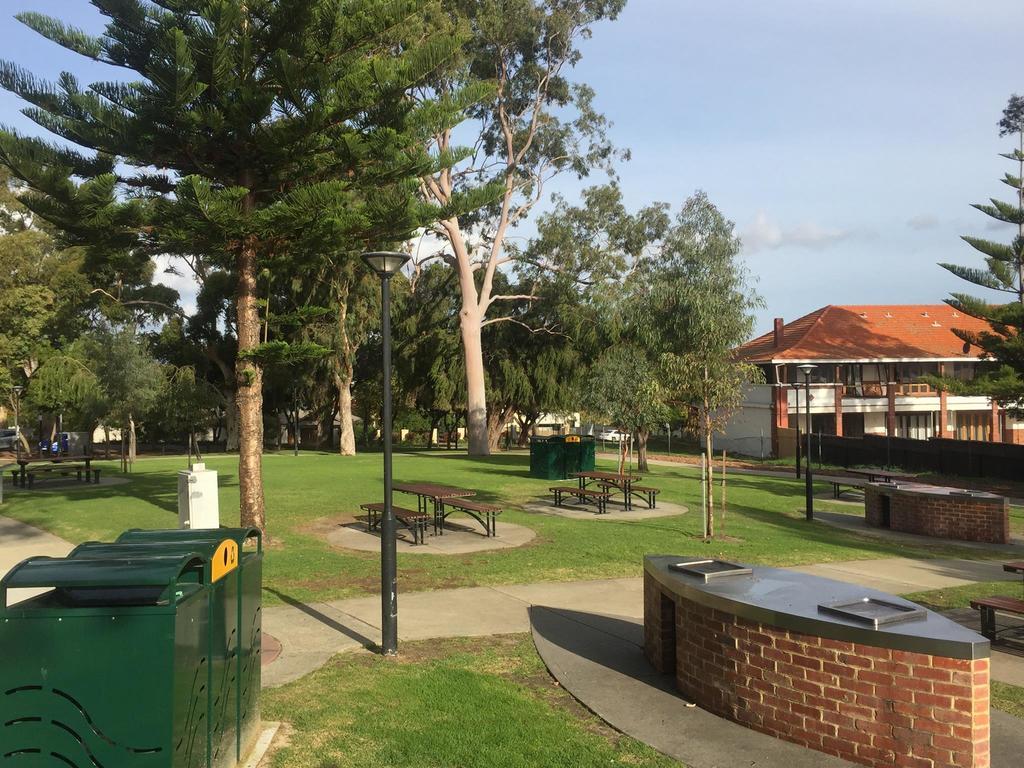 Applecross Village Apartment Perth Eksteriør billede